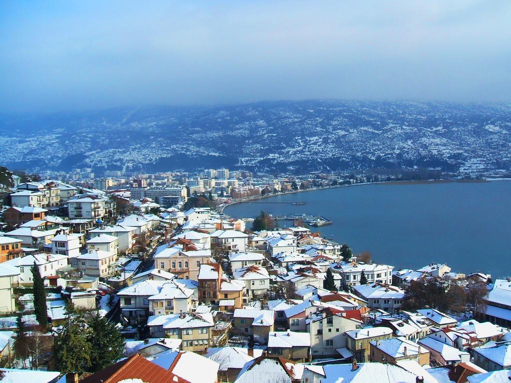 Zura Apartments Ohrid Ruang foto